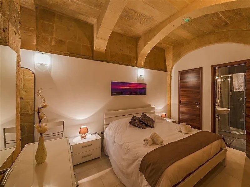 Valletta Merisi Suites 2*,