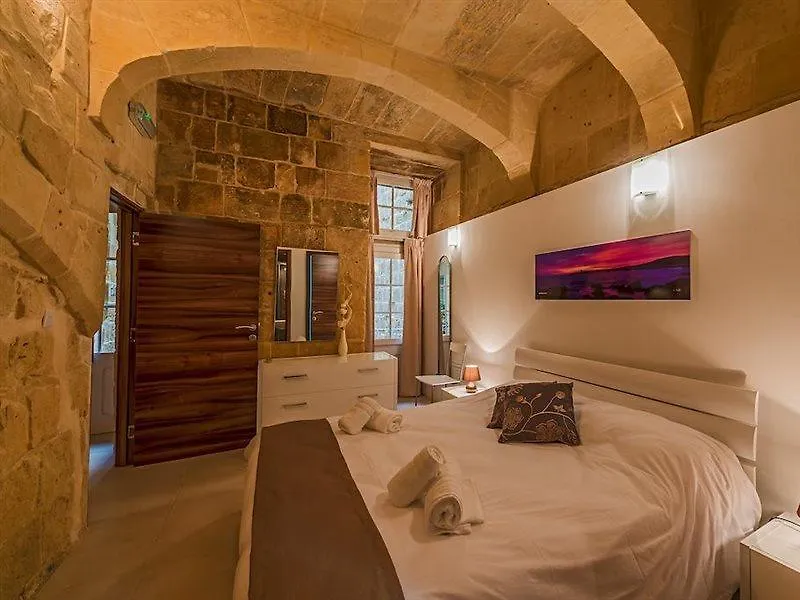 Valletta Merisi Suites