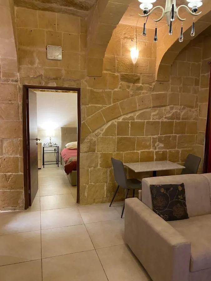 Valletta Merisi Suites Aparthotel