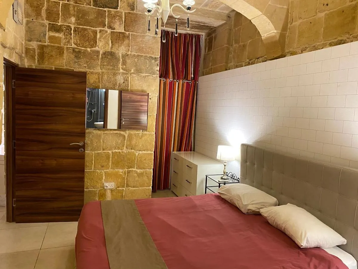 Valletta Merisi Suites Aparthotel